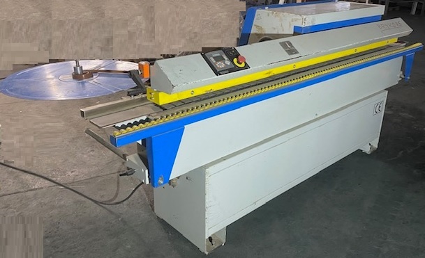 Кромкооблицовочный станок Cehisa Briko R